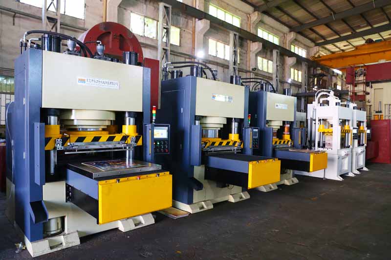 four column hydraulic press machine